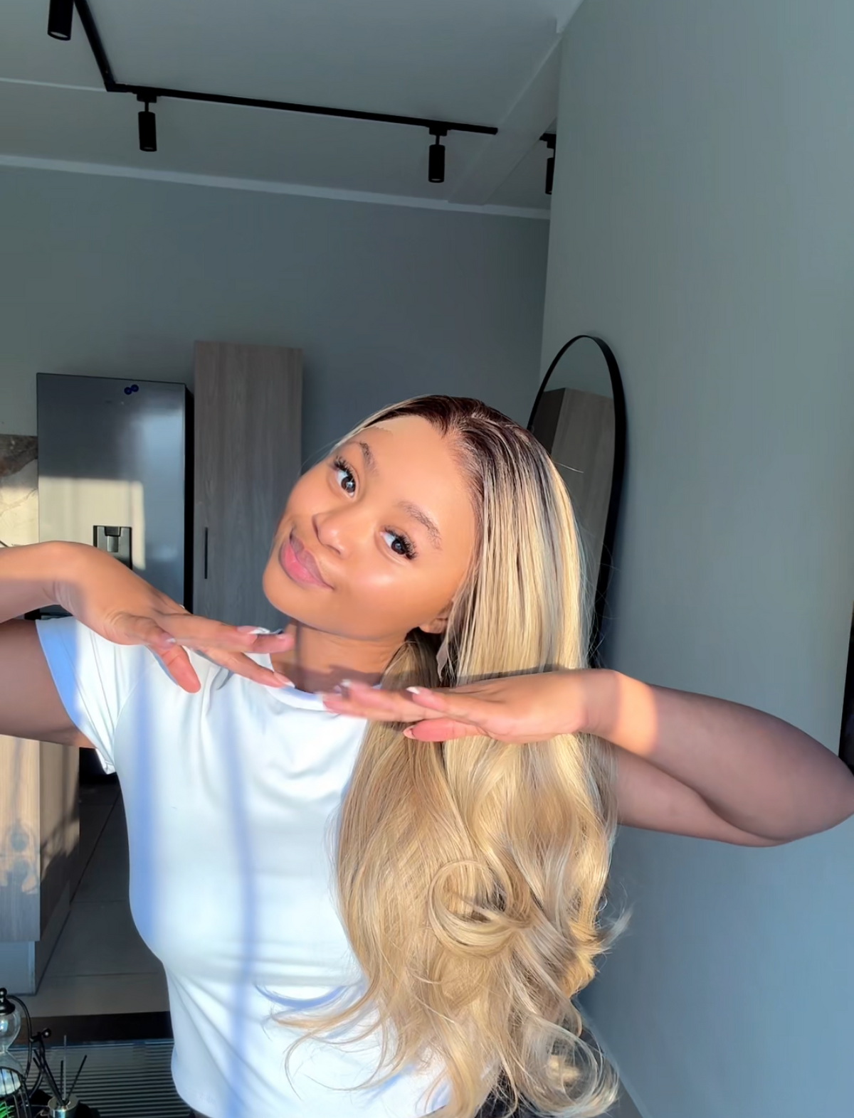 Bella Blonde