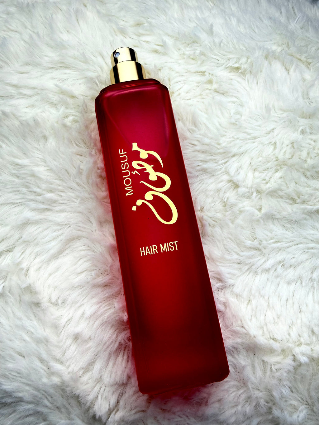 Female hair mist