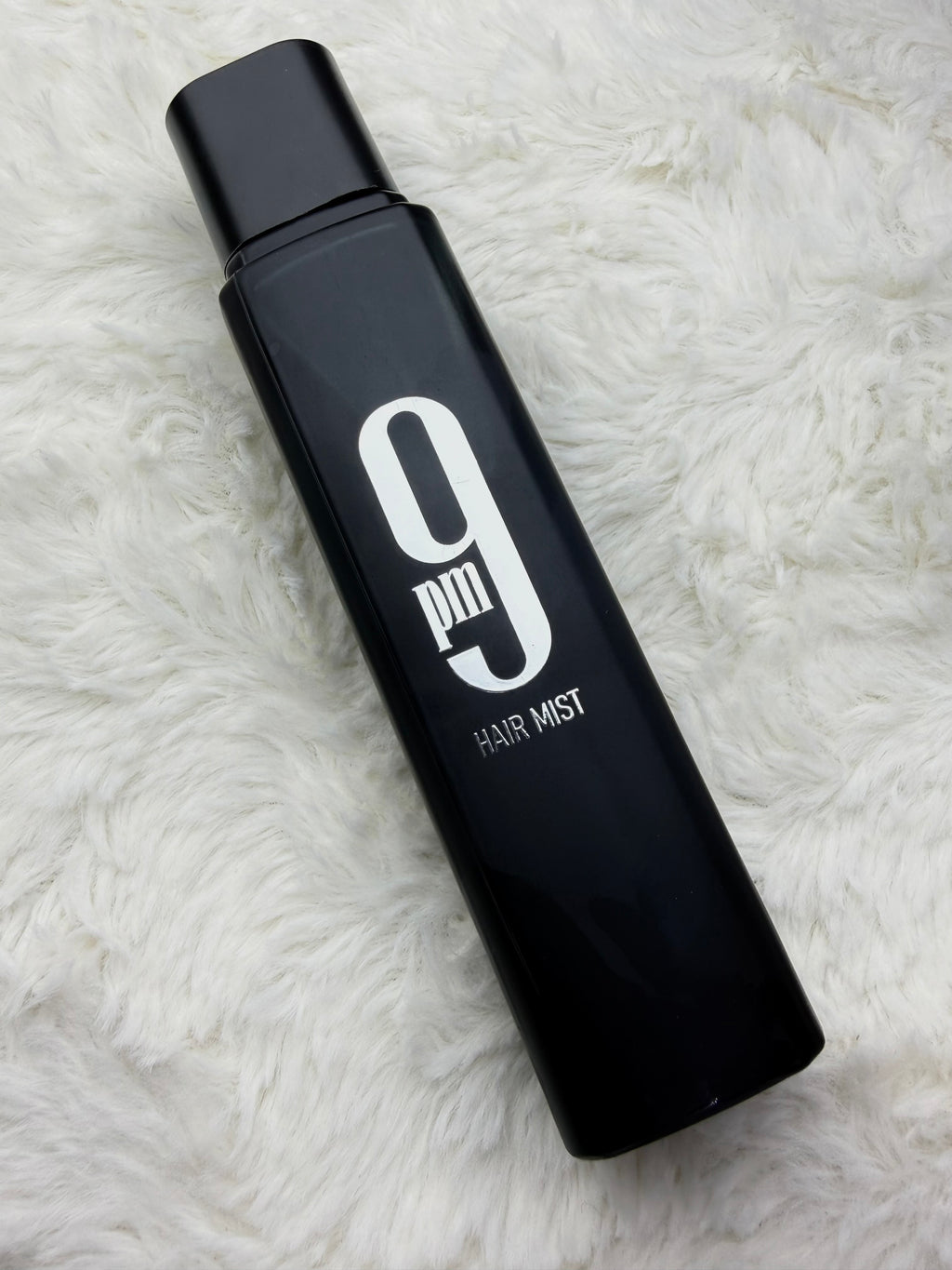 Female hair mist