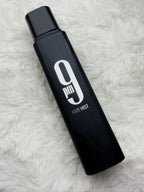 Female hair mist