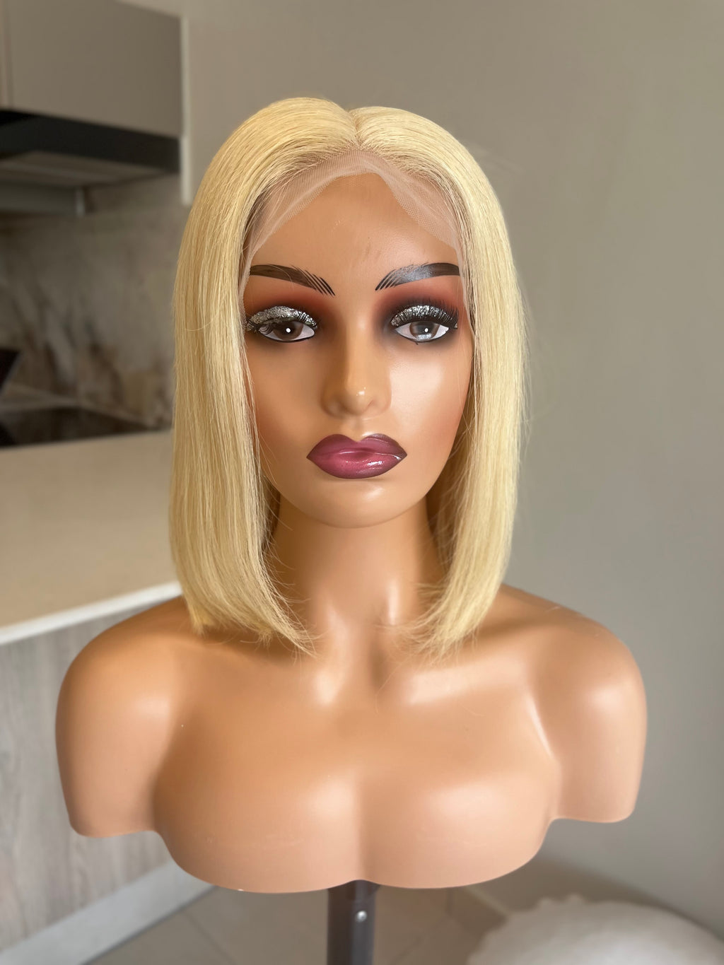 Blonde SDD full frontal