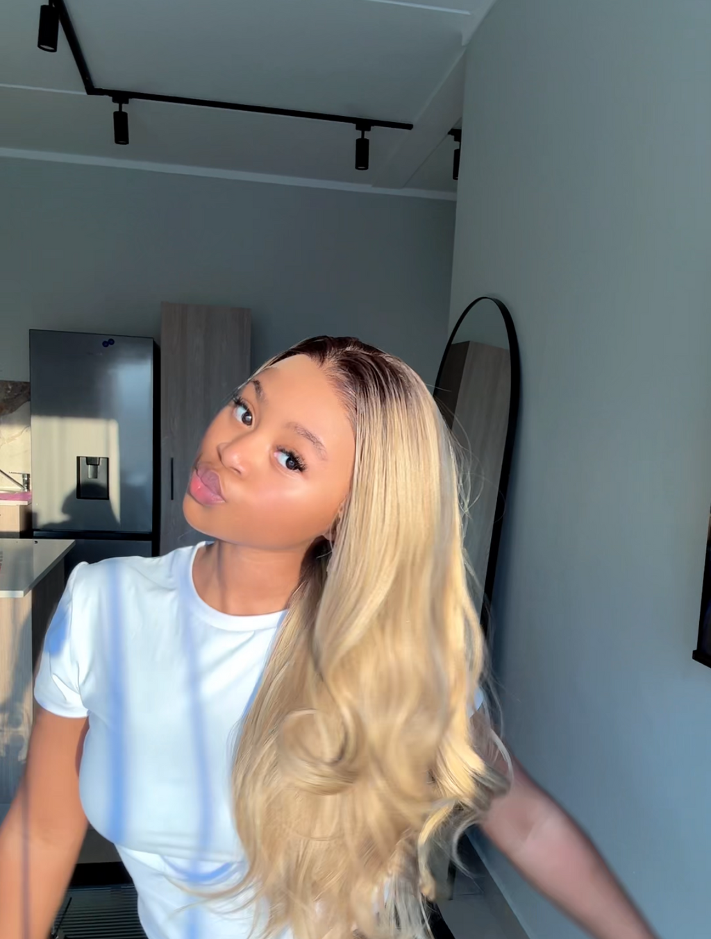 Bella Blonde