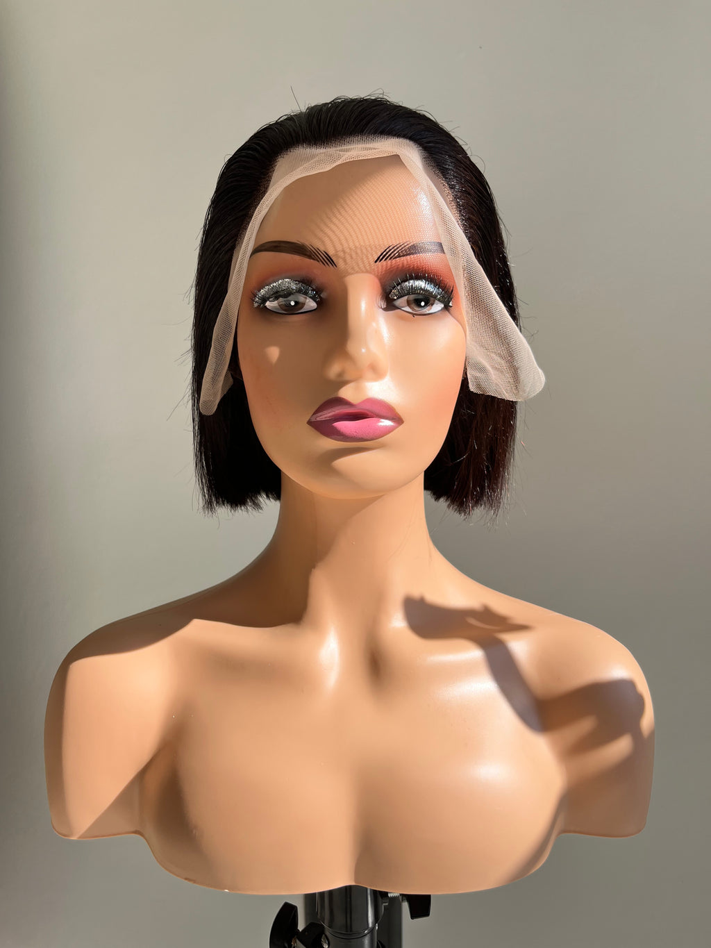 Double drawn 8 inch bob