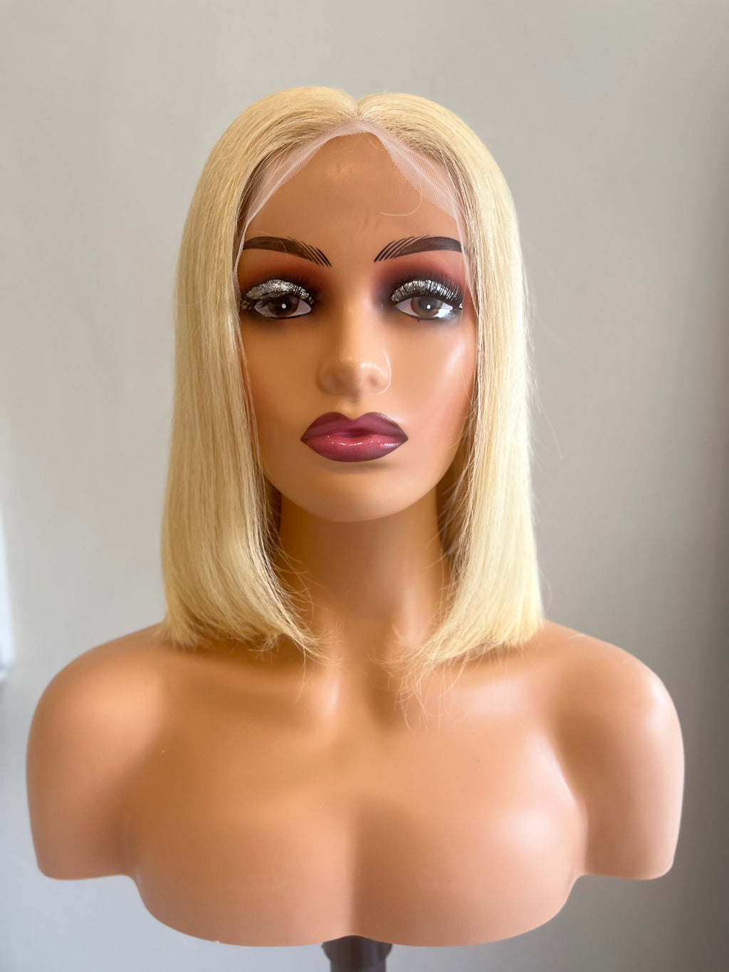 Blonde SDD full frontal